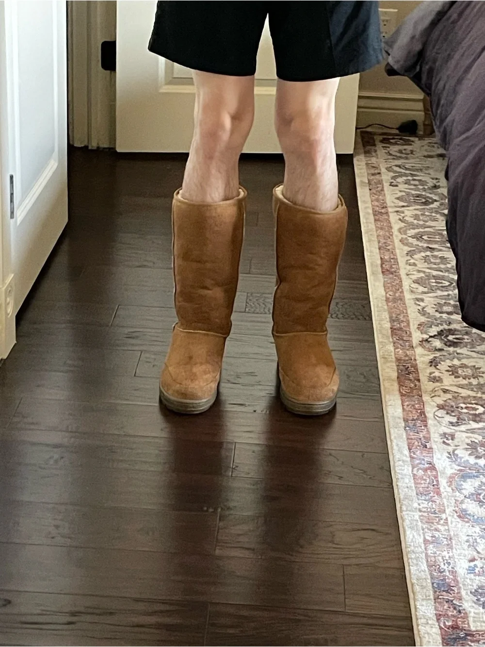 Vintage | Ultra rare UGG Australia men’s ultra tall chestnut boots